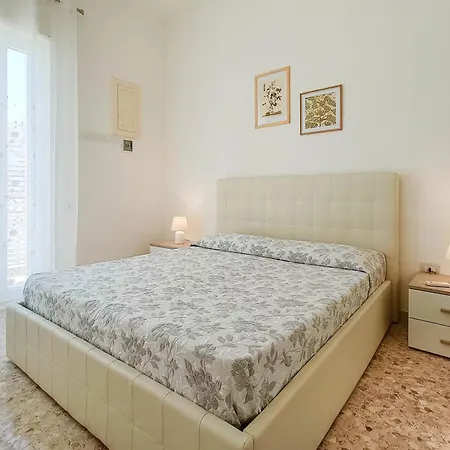 Apartment Casa Antonio - In Centro Torre San Giovanni Ugento